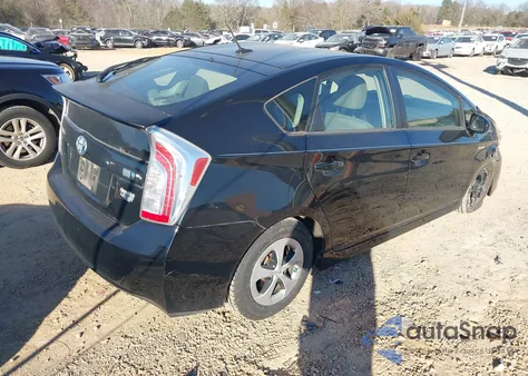 2013 Toyota Prius Three z USA, uszkodzony, nr VIN JTDKN3DU9D1730398